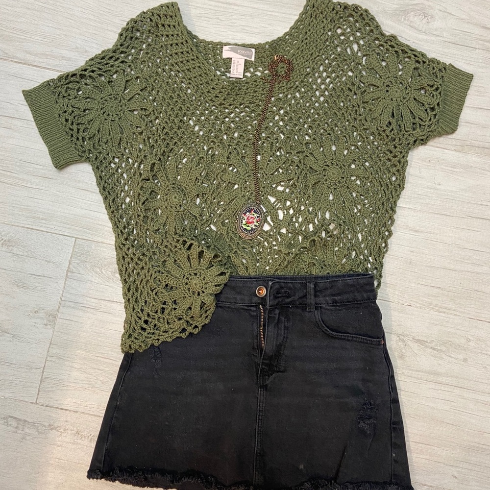 Olive green top.